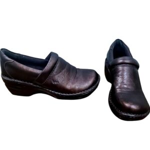 Women's B.O.C Clogs 10 / 42